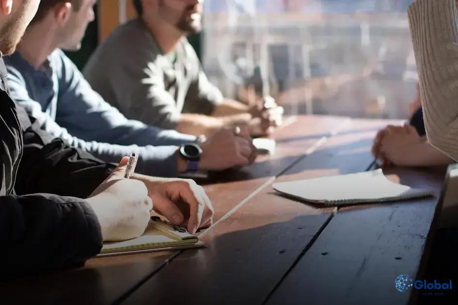 How Technology Is Changing the Job Market: Discover the Impact